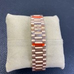 Sunday date display series women's watch, rose gold dial, diamond-set bezel, 36mm, rose gold President-style bracelet.