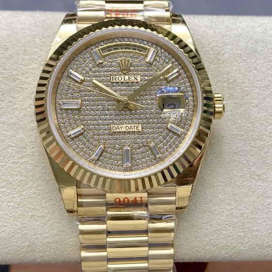 Sunday calendar series men's watch with full diamond dial, gold bezel, 40mm, gold President-style bracelet.