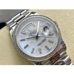 Sunday calendar series women's watch, mother-of-pearl dial, diamond-set bezel, 36mm, silver President-style bracelet.
