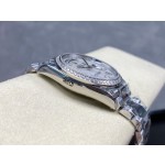Sunday calendar series women's watch, mother-of-pearl dial, diamond-set bezel, 36mm, silver President-style bracelet.