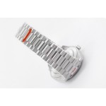 Sunday date display series men's watch, ice blue dial, silver bezel, 40mm, silver President-style bracelet.