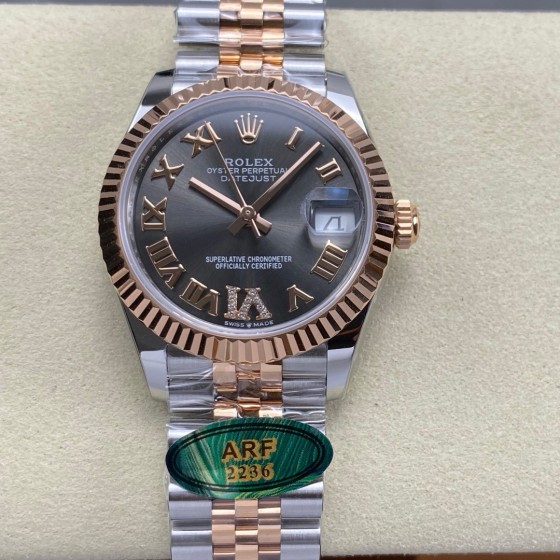 Datejust series, grey dial, 31mm. Rose gold two-tone strap.