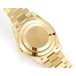 Sunday date display series men's watch, green dial, gold bezel, 40mm, gold President-style bracelet.