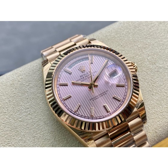 Sunday calendar series men's watch, pink dial, rose gold bezel, 40mm, rose gold President-style bracelet.