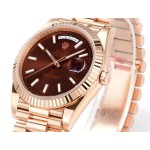 Sunday date display series men's watch, chocolate dial, rose gold bezel, 40mm, rose gold President-style bracelet.