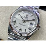 Sunday calendar series men's watch, white dial, silver bezel, 40mm, silver President-style bracelet.