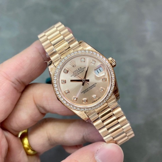 Datejust series, 31mm rose gold dial with diamonds, rose gold strap