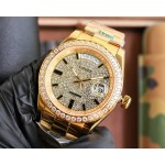 Sunday calendar series men's watch with full diamond dial, diamond-set bezel, 40mm case, and gold President-style bracelet.