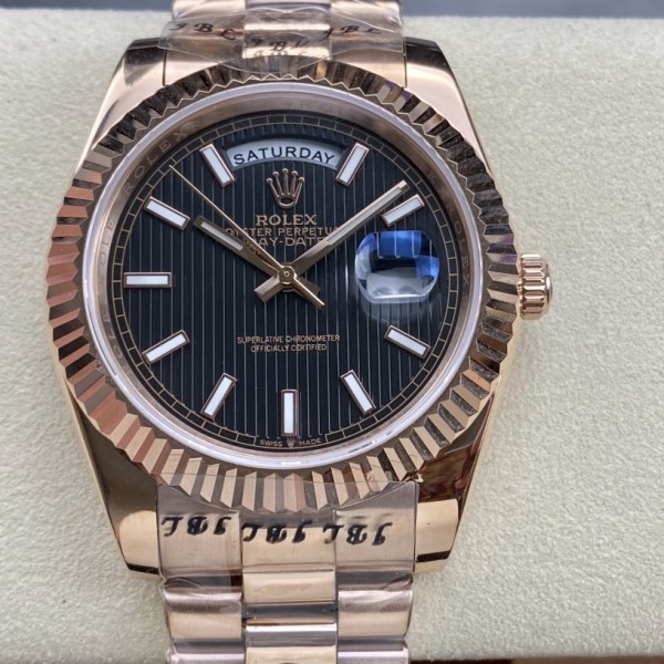 Sunday calendar series men's watch, black dial, rose gold bezel, 40mm, rose gold President-style bracelet.