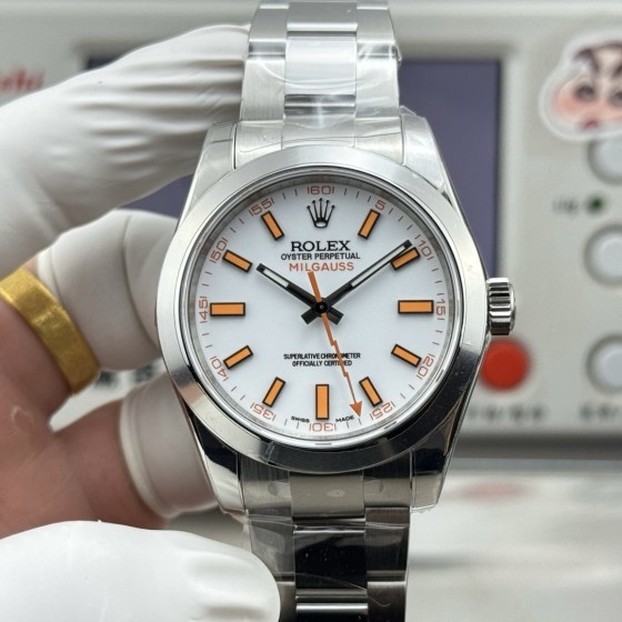 Magnetic-resistant series men's watch, white dial, silver bezel, 40mm, silver Oyster bracelet.