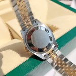 Datejust series women's watch, white dial, gold bezel, 31mm, two-tone five-link bracelet.