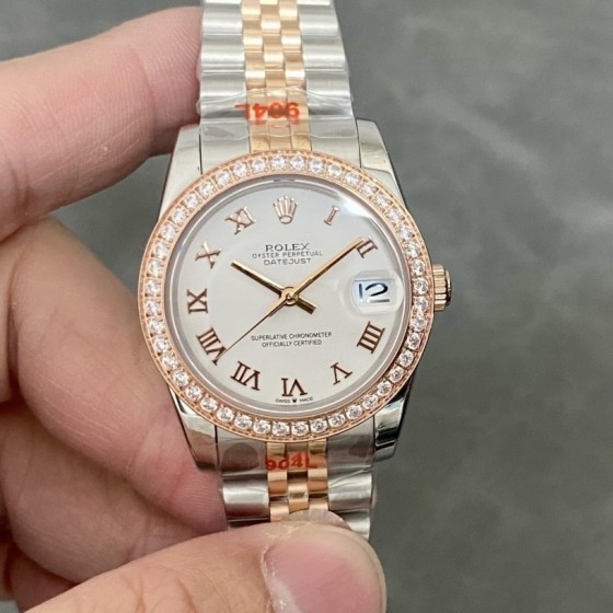 Datejust series women's watch, white dial, diamond-set bezel, 31mm, two-tone five-link bracelet.
