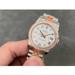 Datejust series women's watch, white dial, diamond-set bezel, 31mm, two-tone five-link bracelet.