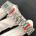 Sunday date display series women's watch, ice blue dial, silver bezel, 36mm, silver President-style bracelet.
