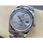 Sunday date display series women's watch, silver dial, silver bezel, 36mm, silver President-style bracelet.