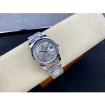 Sunday date display series women's watch, silver dial, silver bezel, 36mm, silver President-style bracelet.