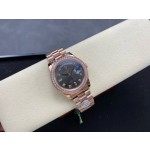 Sunday calendar series women's watch, black dial, diamond-set bezel, 36mm, rose gold President-style bracelet.