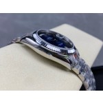 Sunday date display series women's watch, gradient blue dial, silver bezel, 36mm, silver President-style bracelet.
