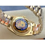 Sunday Calendar series men's and women's watches, black dial, gold bezel, 36mm and 40mm sizes, gold President-style bracelet.