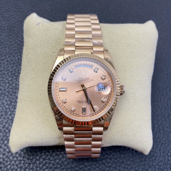 Sunday calendar series women's watch, rose gold dial, rose gold bezel, 36mm, rose gold President-style bracelet.