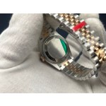 Datejust series, white mother-of-pearl dial, 31mm, gold and silver two-tone strap