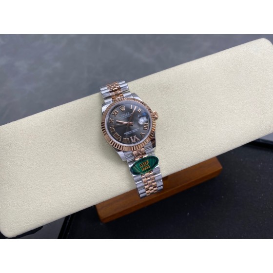 Datejust series, grey dial, 31mm. Rose gold two-tone strap.