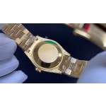 Datejust series, 31mm silver dial with diamonds, gold strap