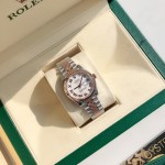 Datejust series, white dial, 31mm, rose gold two-tone strap
