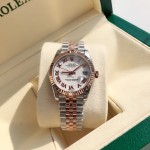 Datejust series, white dial, 31mm, rose gold two-tone strap