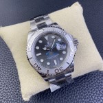 Yacht-Master series, black dial, silver bezel, 40mm, silver Oyster bracelet.