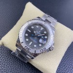 Yacht-Master series, black dial, silver bezel, 40mm, silver Oyster bracelet.