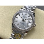 Datejust series, 31mm silver dial with diamonds, silver strap