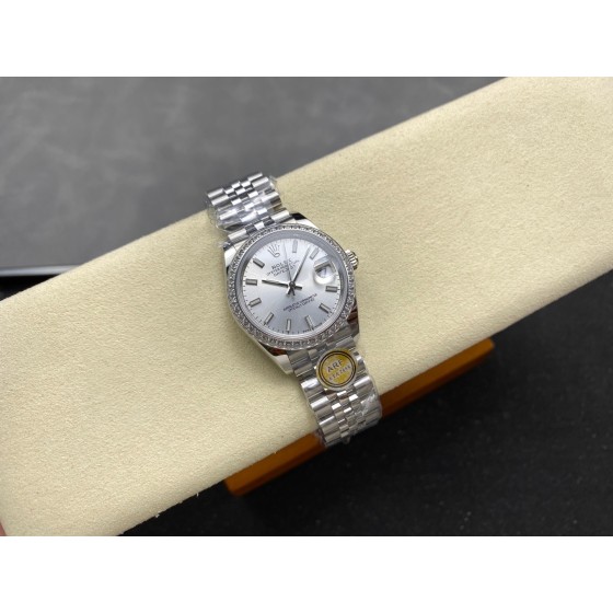 Datejust series, 31mm silver dial with diamonds, silver strap