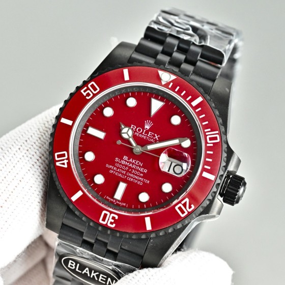 Submariner series, red dial, 40 mm, black strap