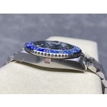 Greenwich series, blue dial, blue bezel, 40 mm, silver five-link bracelet.