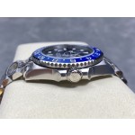 Greenwich series, blue dial, blue bezel, 40 mm, silver five-link bracelet.