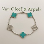Four-leaf clover light blue and silver diamond five-flower bracelet