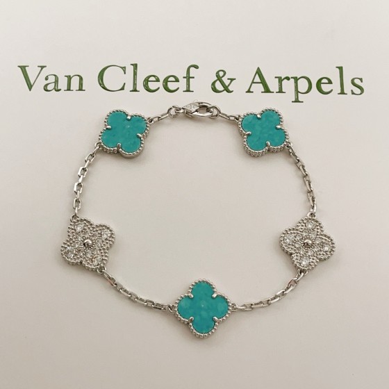 Four-leaf clover light blue and silver diamond five-flower bracelet