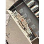 Cartier Tank series, double row diamonds, scale-patterned strap, silver color, size 23*42mm