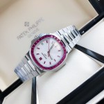 Patek Philippe Nautilus 5711, white dial, 40mm diameter, 8.8mm thickness.