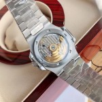 Patek Philippe Nautilus 5711/1A stainless steel watch; 40mm dial, 8.8mm thickness.