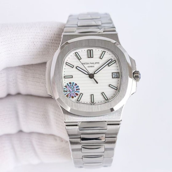 Patek Philippe Nautilus 5711, thickness 8.3mm