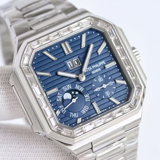 Patek Philippe Square Cubitus 5822 Watch