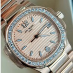 Patek Philippe's most beautiful Nautilus: Ultra-thin quartz ladies' watch, 36mm.
