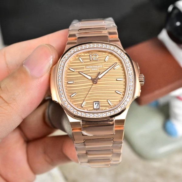 Patek Philippe Nautilus 7118 Series