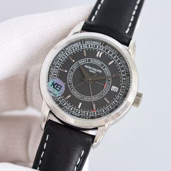 Patek Philippe Complications 5212A-001 40mm