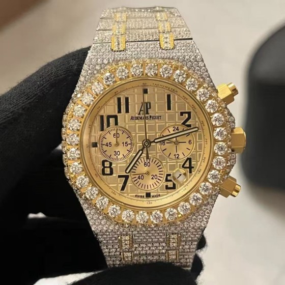 AP Royal Oak 50th Anniversary Series (42 x 12mm)