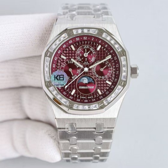 Audemars Piguet Royal Oak Series Men's Watch 26574ST (41mm)